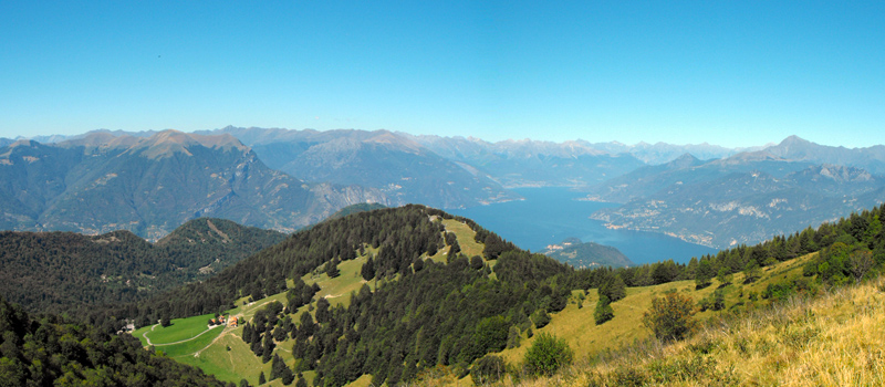 Excursion circling Monte San Primo (1682 m)