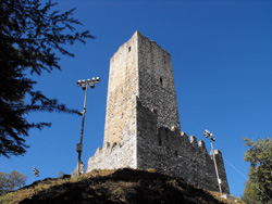 Baradello Castle - Spina Verde Park of Como