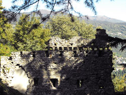 Baradello Castle - Spina Verde Park of Como