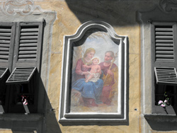 Religious frescoes - Gera Lario