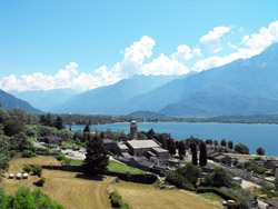 Gera Lario (250 m) - Lake Como | Hike from Gravedona to Gera Lario