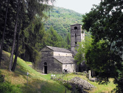 Abbazia di San Benedetto (820 m) - Tremezzina | Hike from Lenno to the Abbey of San Benedetto
