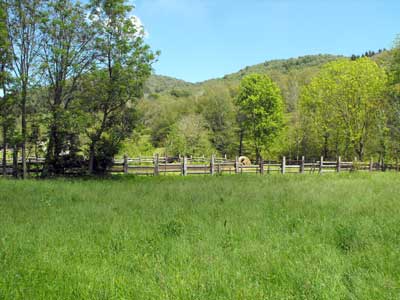 Pian del Tivano in the heart of the Lariano Triangle