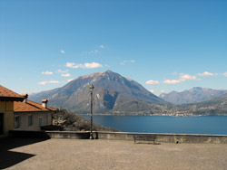 Sentiero del Viandante - 3rd Stage | Piazza della chiesa di San Martino