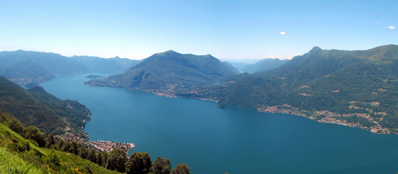 Trekking a loop from Dervio to Alpe di Camaggiore